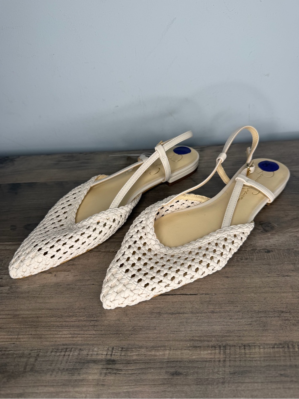 Women’s brand new with tags Jessica Simpson ivory woven sling back shoes 8 1/2